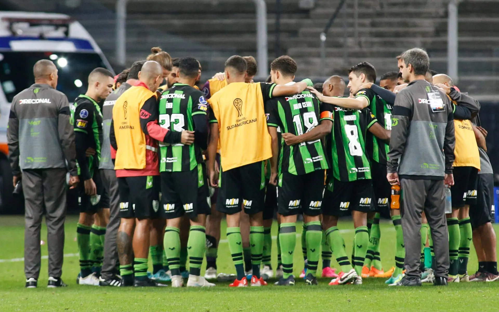 Sul-Americana: nos pênaltis, América-MG elimina o Bragantino e avança para as quartas de final