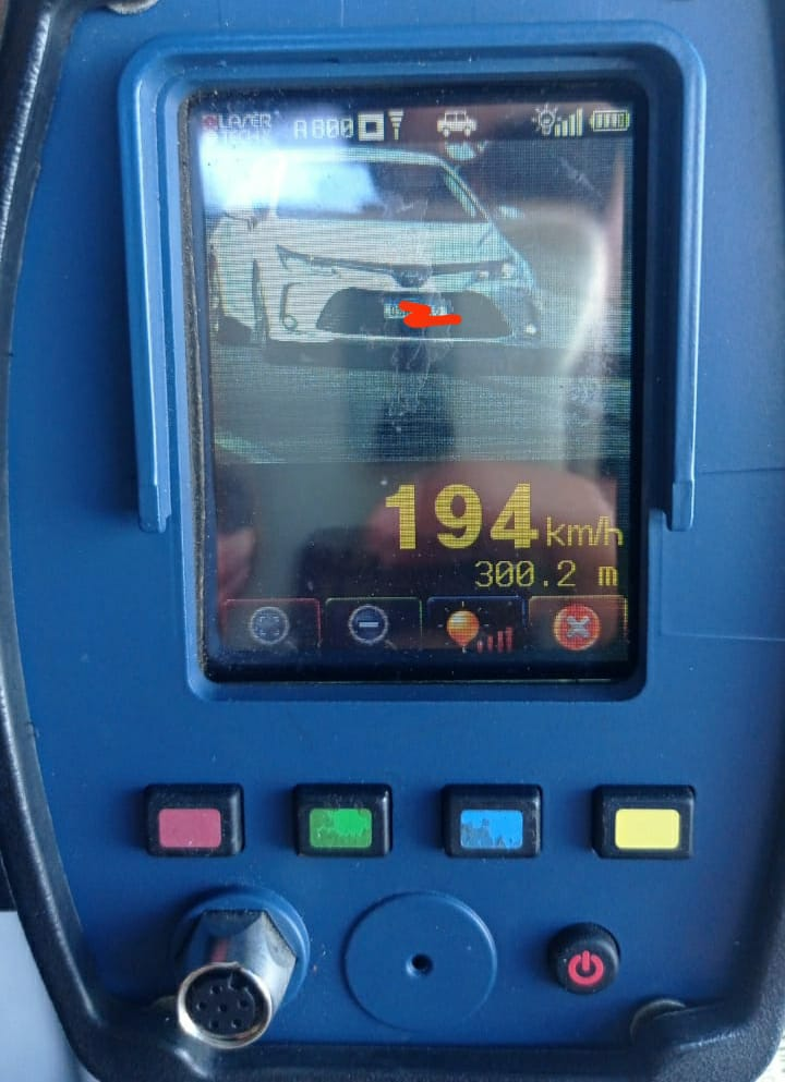 Motorista é flagrado pela PRF dirigindo a 194 km/h na BR-230, em São Mamede