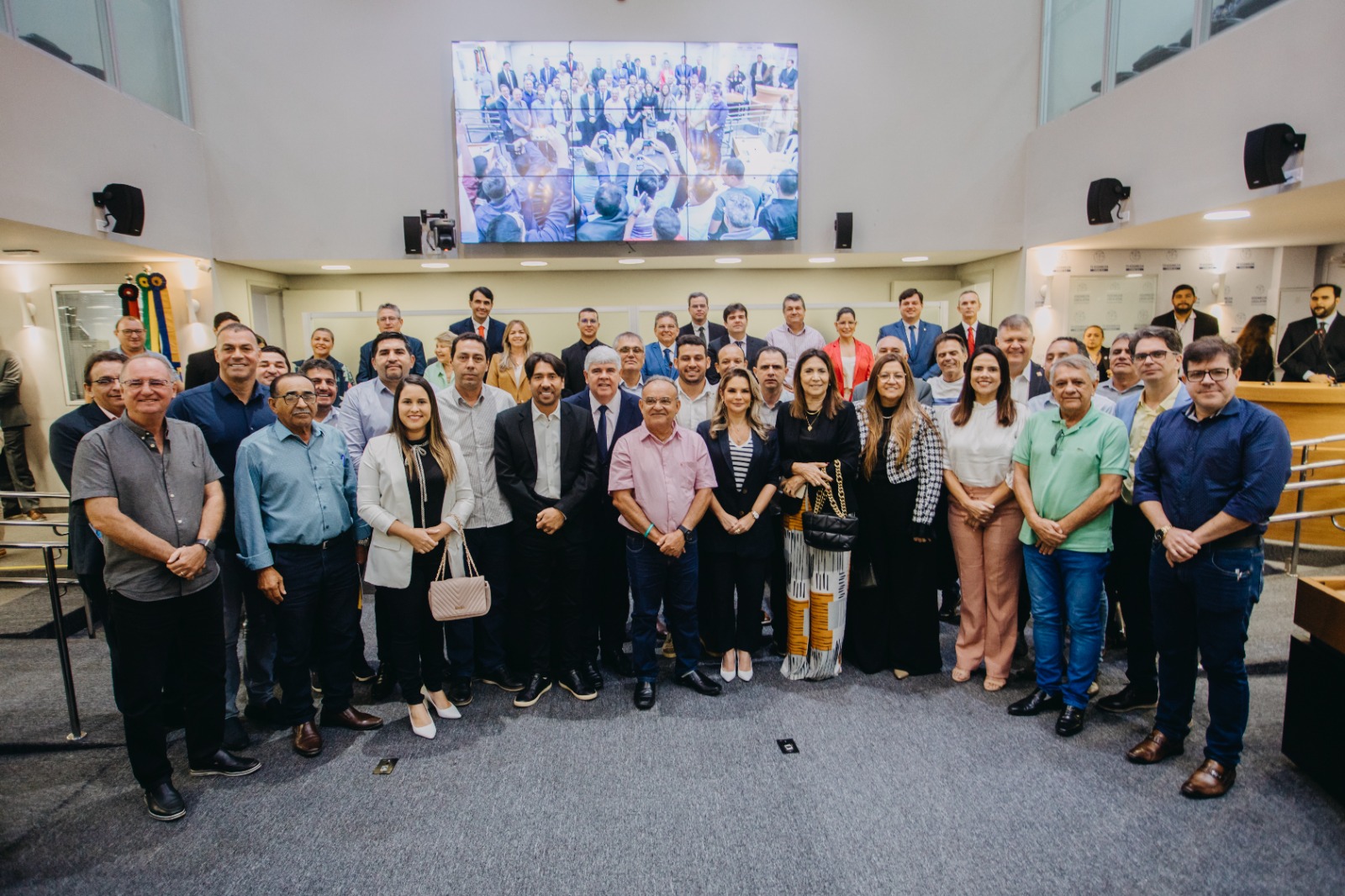 Após queda brusca no FPM, FAMUP e ALPB vão pedir socorro a Lula e a bancada paraibana