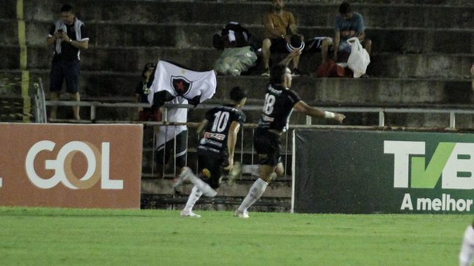 Botafogo-PB estreia no quadrangular do acesso com vitória sobre o Amazonas