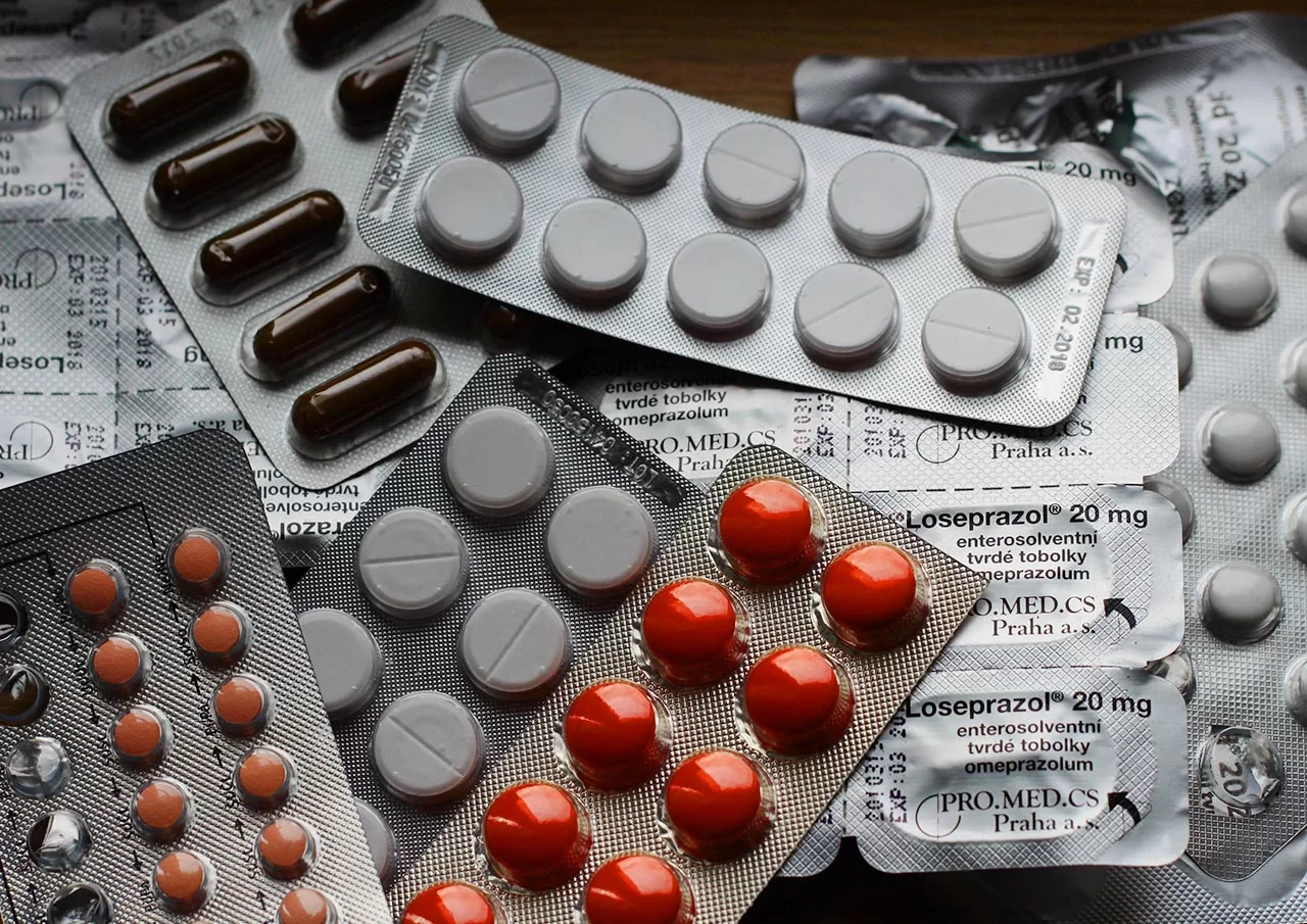 Prejuízo para o contribuinte: Relatório do MPPB aponta que Estado da PB e mais 18 cidades compraram quase R$ 1 milhão em medicamentos vencidos