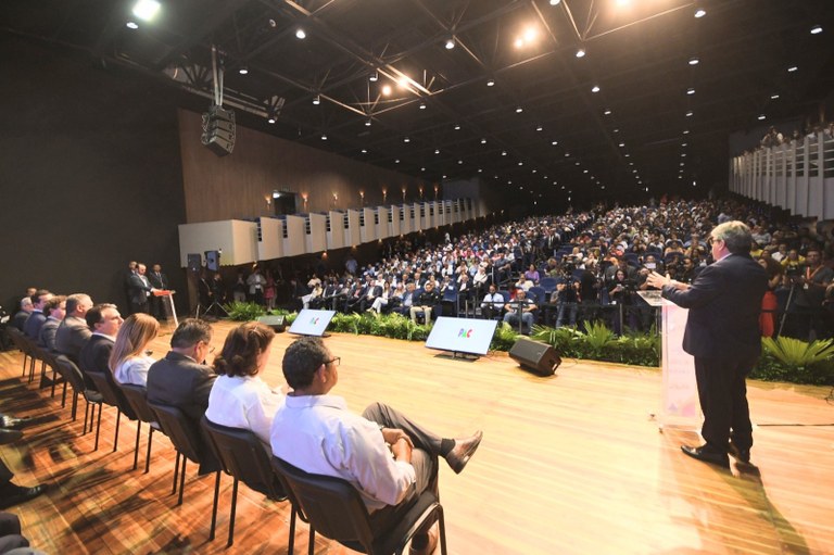 Com Hospital de Trauma do Sertão e Duplicação da BR-230 inclusos, João Azevêdo e ministros lançam obras do novo PAC na Paraíba