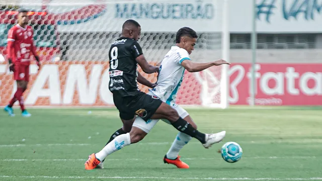 Paysandu faz gol no último minuto, derrota o Botafogo-PB e assume a ponta no Grupo C
