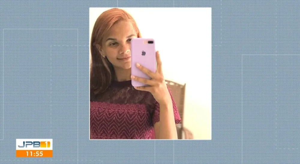 Adolescente de apenas 16 anos que foi esfaqueada há 9 meses por ex-companheiro morre no hospital de Monteiro-PB