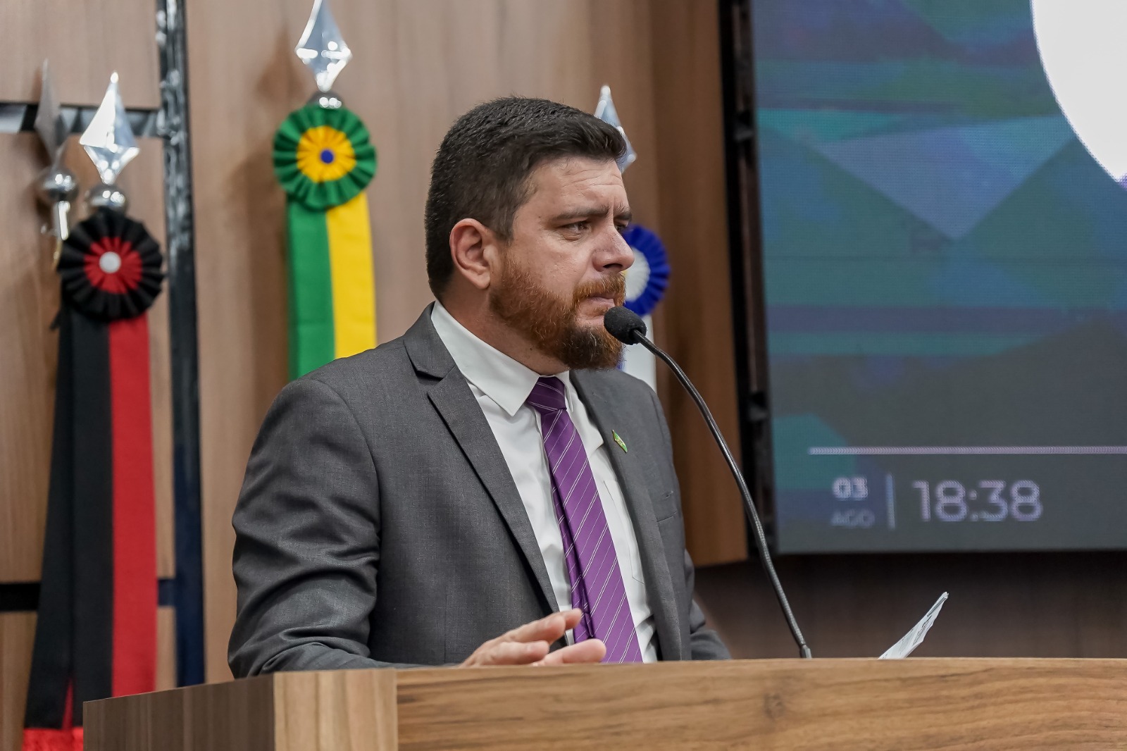 Lei de Jamerson Ferreira visa garantir meia entrada para professores em Patos