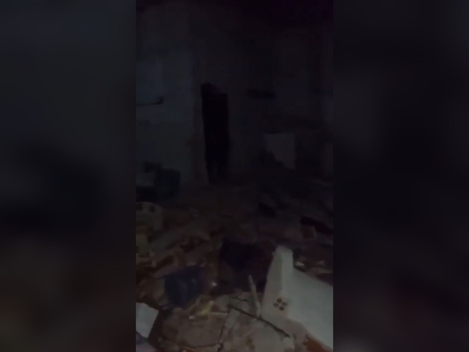 Assaltantes explodem cofre de posto de combustíveis com dinamite no Agreste paraibano