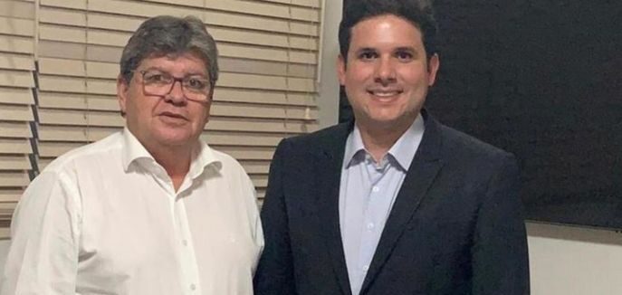 Em Patos, Governador da PB comenta possibilidade de Hugo Motta disputar uma das vagas para o Senado