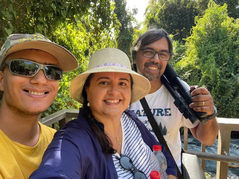 Brasileira que vive em Israel revela preocupação com familiares e sobrinha convocada para a guerra