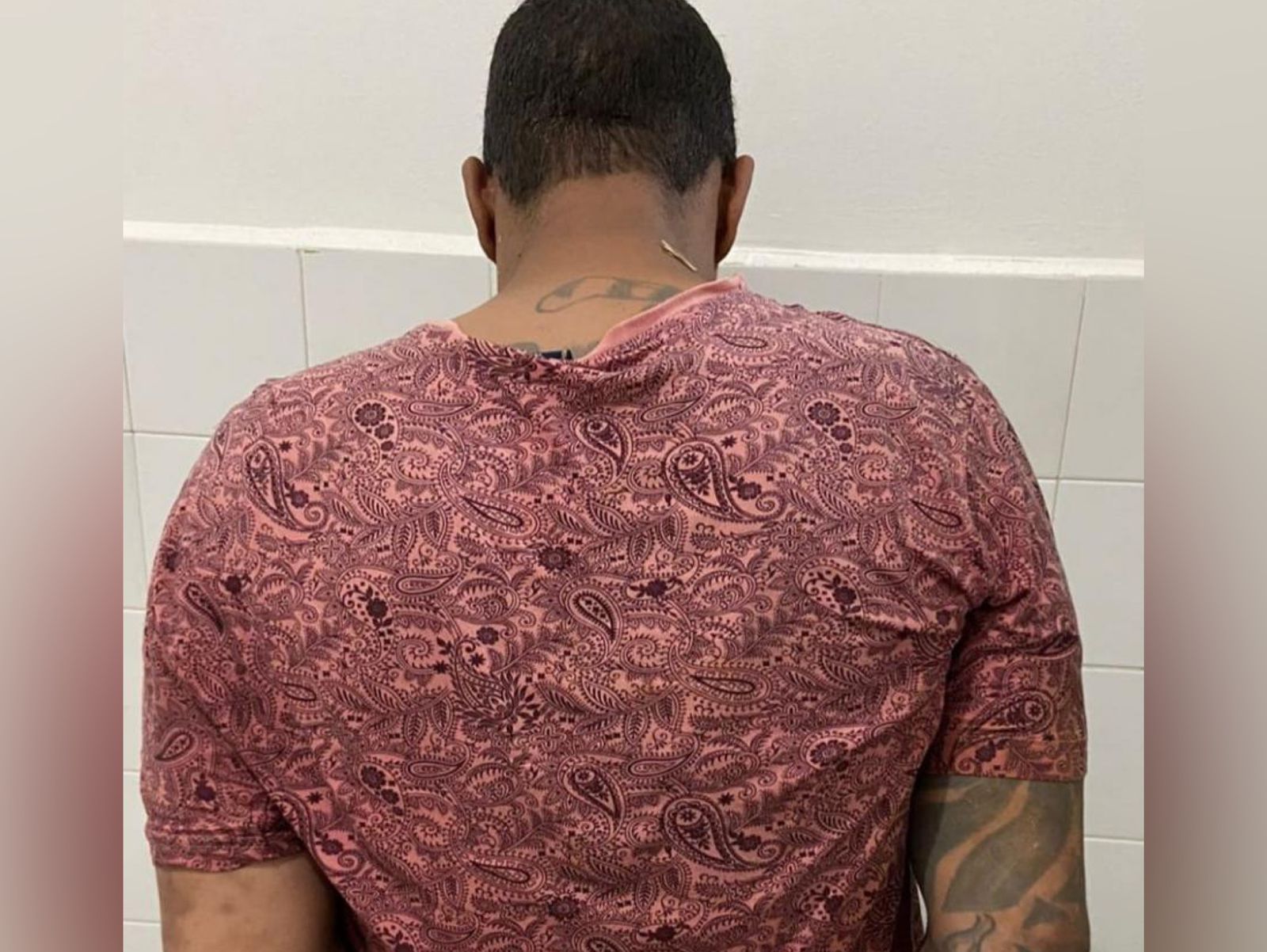 Polícia Militar prende ex-presidiário suspeito de estupro contra filha de 5 anos em Teixeira