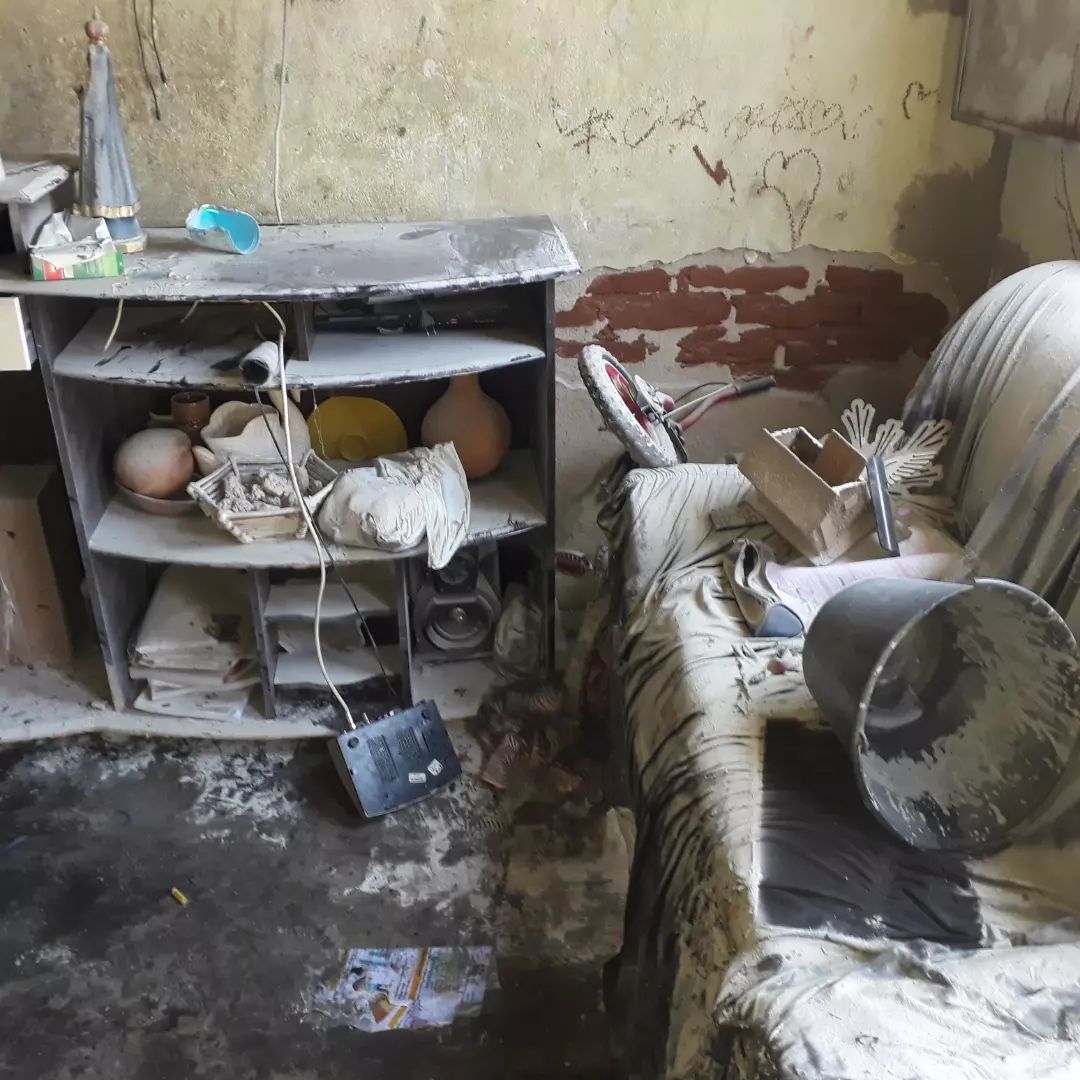 Em ato heroico, Bombeiros de Patos salvam três crianças que estavam dentro de imóvel em chamas, em Santa Luzia-PB