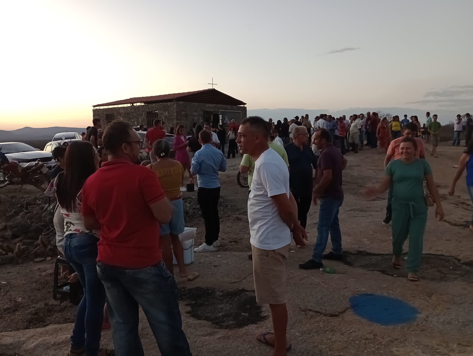 Comunidade de São José de Espinharas mantém tradição do 12 de outubro, com celebração de missa na Capela de Nossa Senhora Aparecida