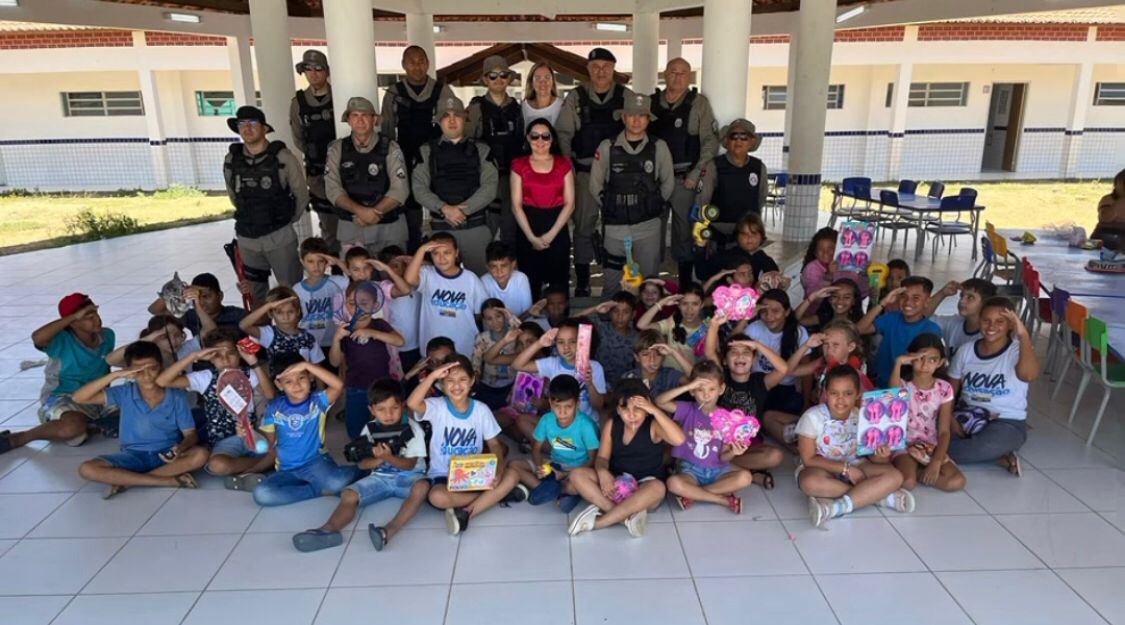 Operação Criança Feliz: Polícia Militar distribui mais de 250 brinquedos na área do 12º BPM