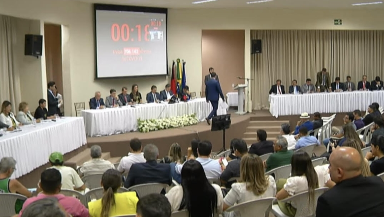 Deputados estaduais lamentam corte de verbas feito por Lula para obras do Hospital de Clínicas do Sertão