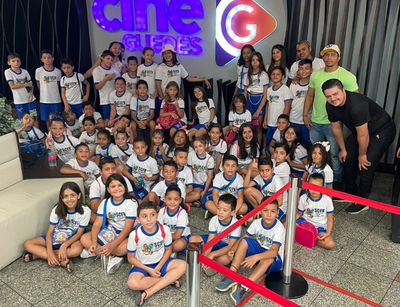 Prefeitura de Catingueira presenteia mais de 100 crianças e adolescentes do SCFV com sessão de cinema