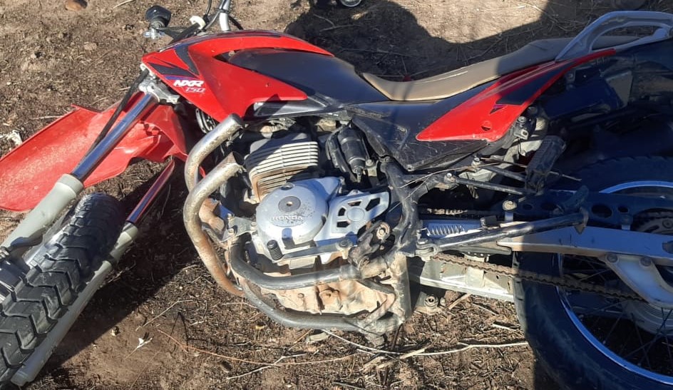 Tragédia no Sertão: homem de 40 anos morre após perder controle de moto e cair em ribanceira