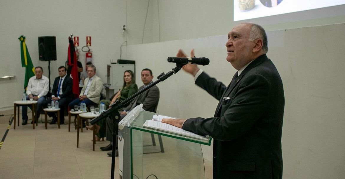 Presidente do TCE-PB faz apelo aos prefeitos para que otimizem a folha de pagamento