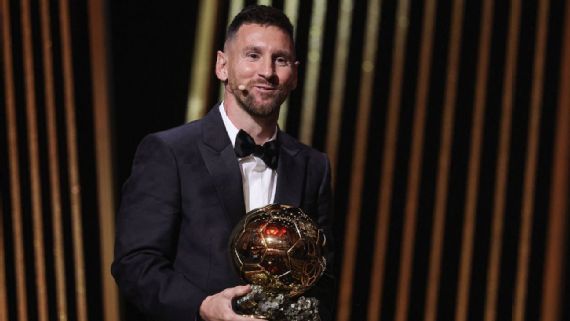 Messi ganha 8ª Bola de Ouro e se isola ainda mais como líder da premiação; veja lista atualizada dos ganhadores