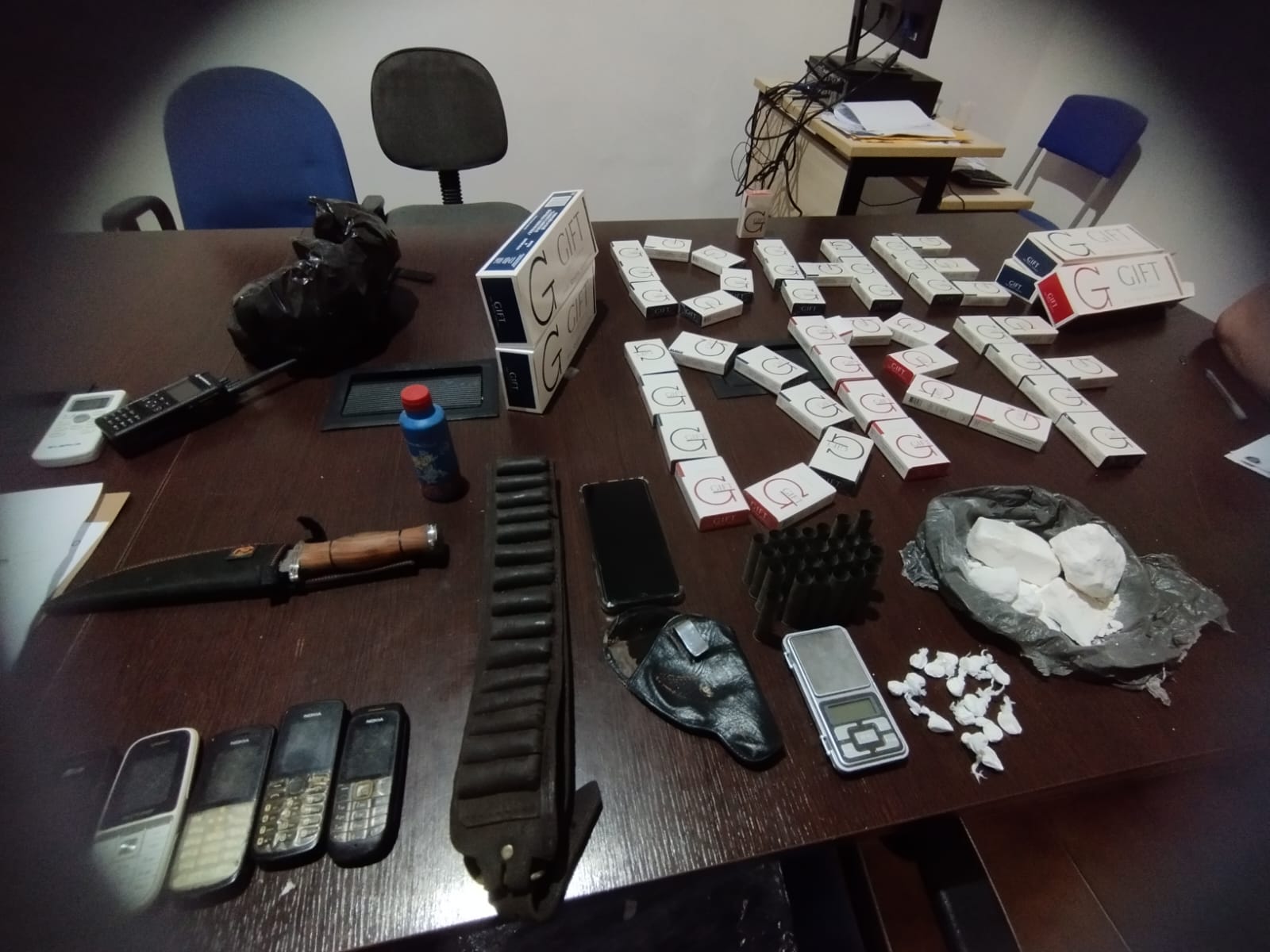 Operação Pousos: DHE e DRF de Patos cumprem mandados contra investigados por crime de homicídio e tráfico de drogas, em São José do Bonfim-PB