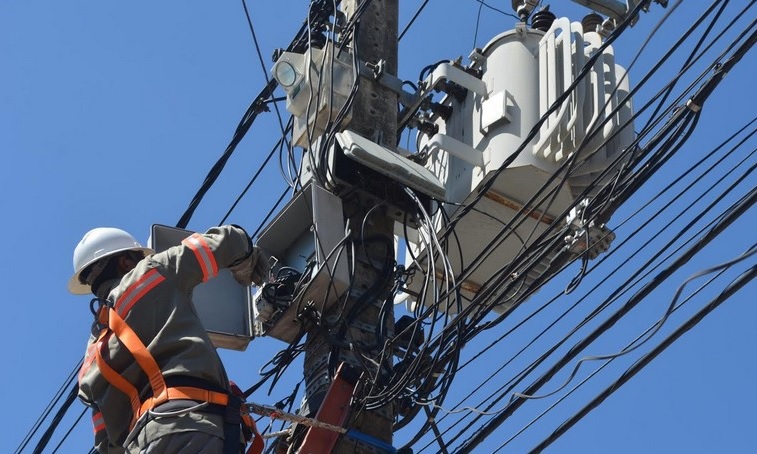 Após reclamação de moradora do bairro Liberdade, Energisa diz que estudos estão sendo realizados para instalação de novo transformador