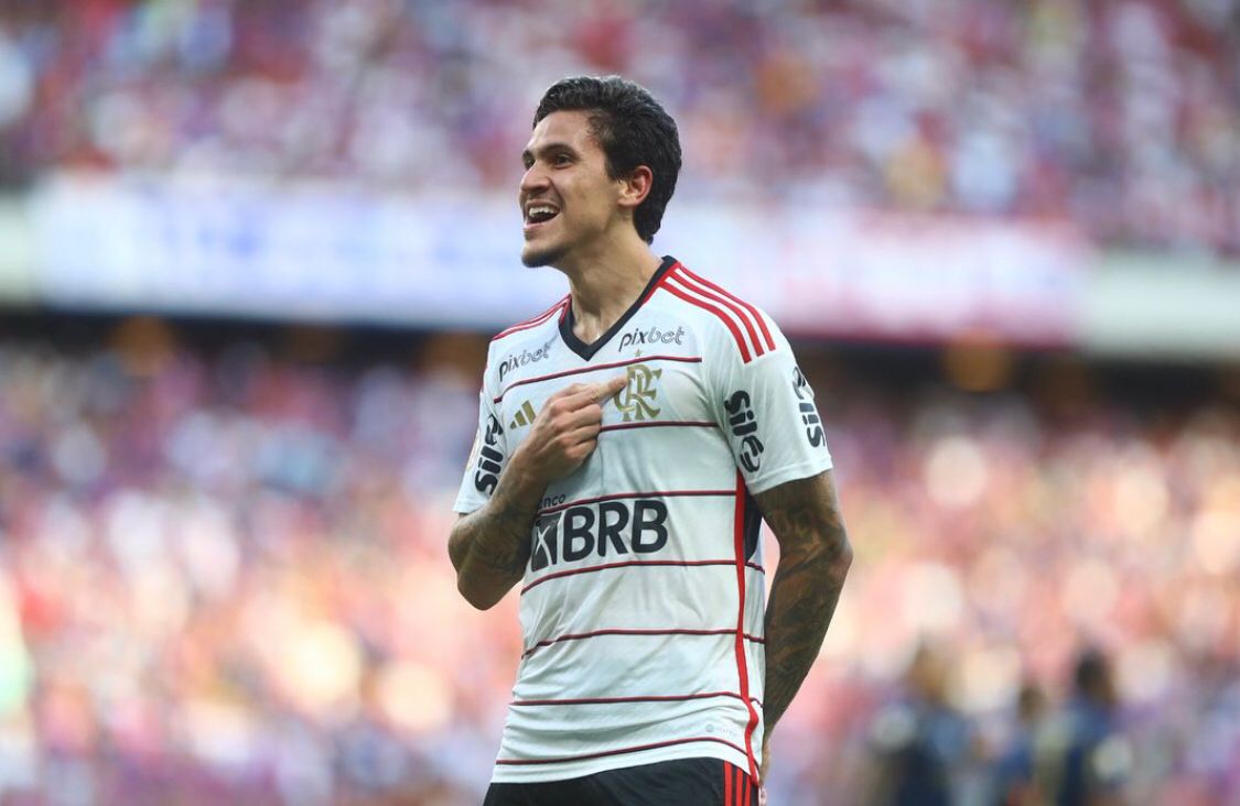 Luiz Araújo e Pedro decidem, Flamengo bate o Fortaleza com golaços e volta a vencer sob o comando de Tite no Brasileirão