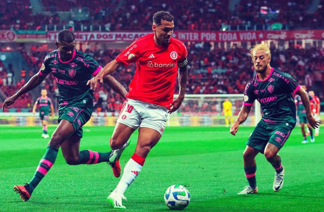 Na 'ressaca' da Libertadores, Fluminense fica no empate com o Inter em jogo de poucas emoções