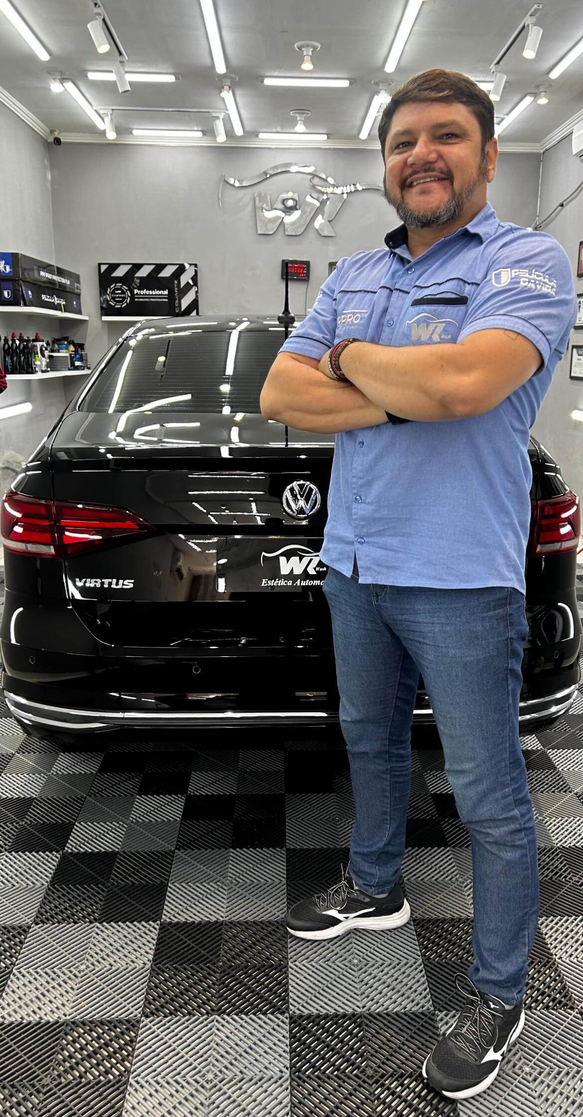 Conheça a WR Estética Automotiva: Única empresa credenciada pela famosa marca CARPRO no sertão; Confira os serviços