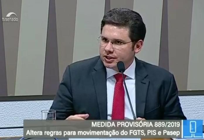 O Globo destaca relatoria de Hugo Motta na MP 889, que propõe novas regras para o FGTS