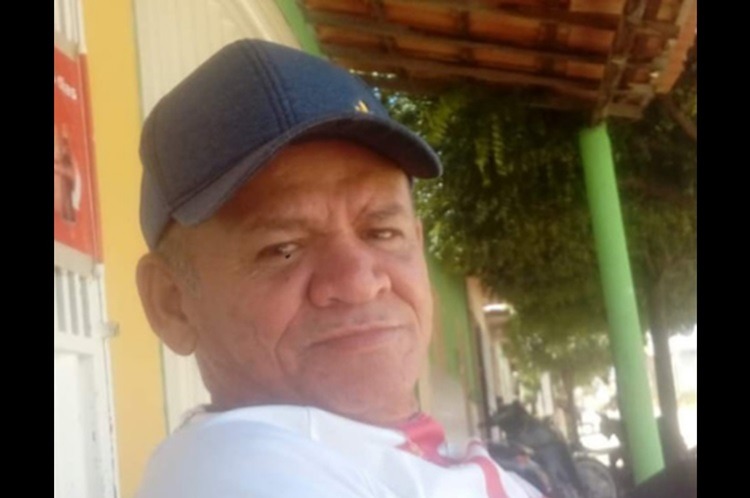 Ex-presidiário é assassinado a tiros enquanto pilotava moto em rodovia estadual do Sertão