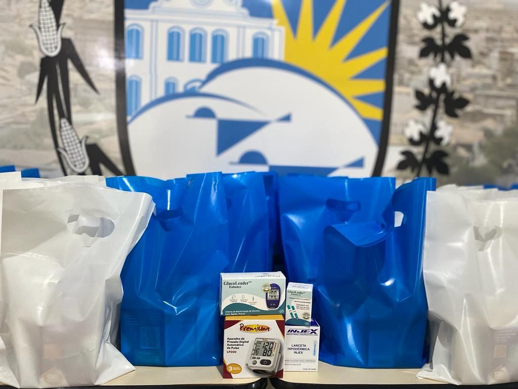 Saúde Com a Gente: Agentes de Saúde de Patos recebem kits técnicos para aprimorar atendimento domiciliar