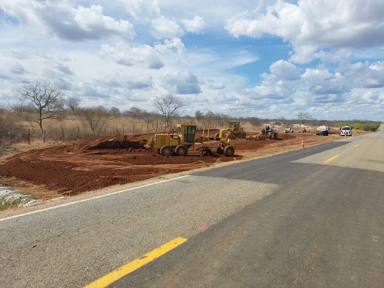 Governo da Paraíba investe R$ 26 milhões em rodovia que beneficia a região de São José de Espinharas