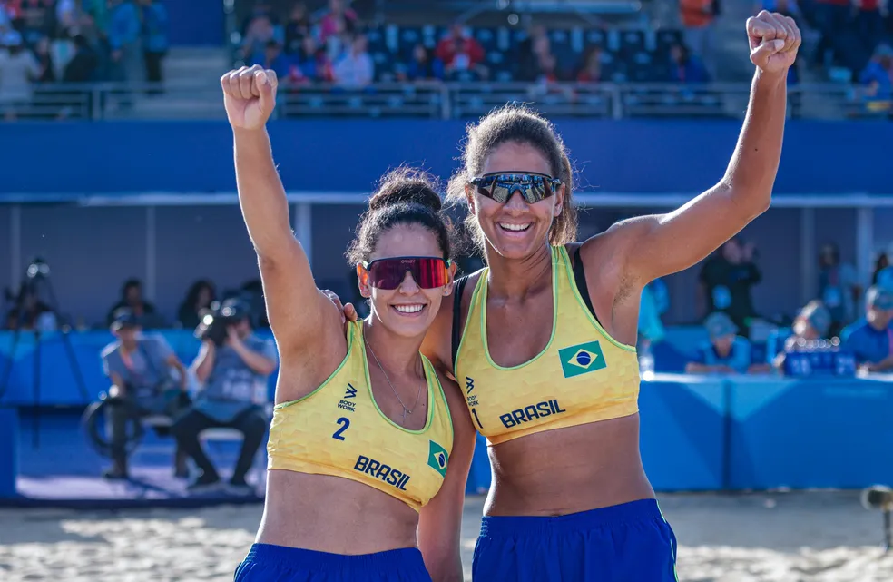Semifinais da etapa de João Pessoa do Circuito Mundial de Vôlei de Praia terão três duplas brasileiras