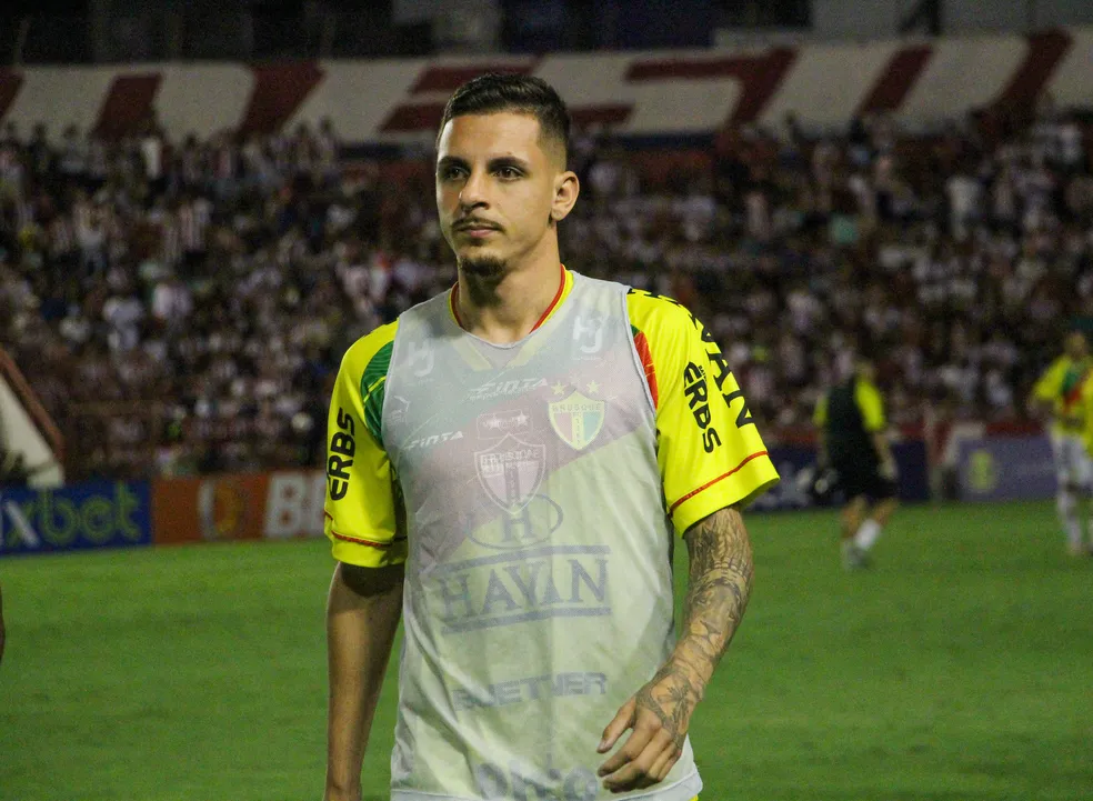 Campinense anuncia chegada de três novas peças para o elenco 2024