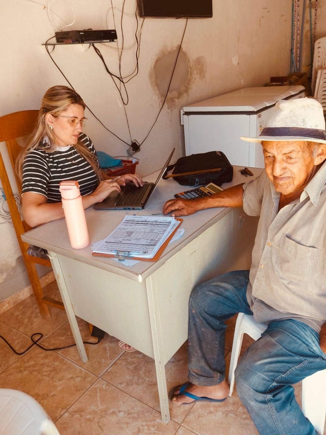 Prefeitura de Areia de Baraúnas promove ação de vacinação contra Febre Aftosa