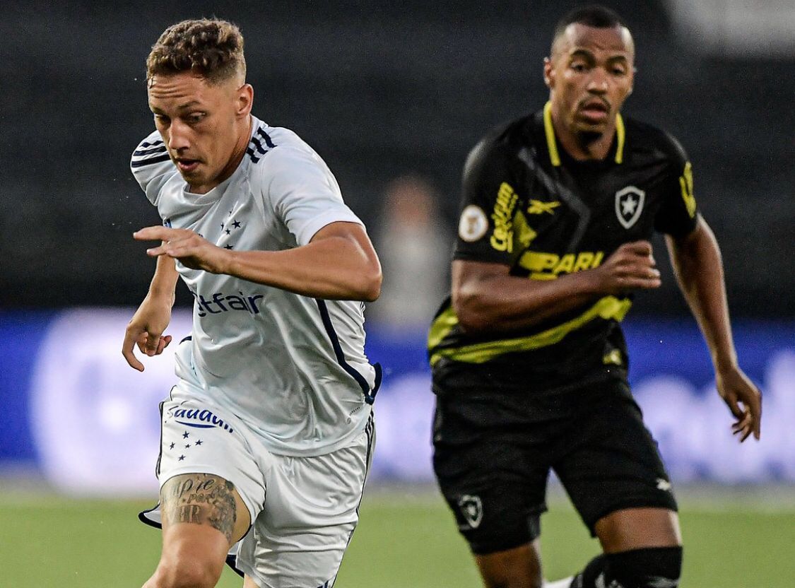 Botafogo chega ao 10º jogo sem vitória e deixa o G-4; empate salva o Cruzeiro do rebaixamento