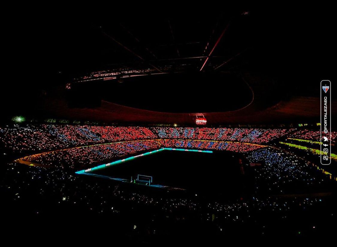 Com festa absurda da torcida, Fortaleza vence o Goiás no Brasileirão e garante vaga na Sul-Americana de 2024