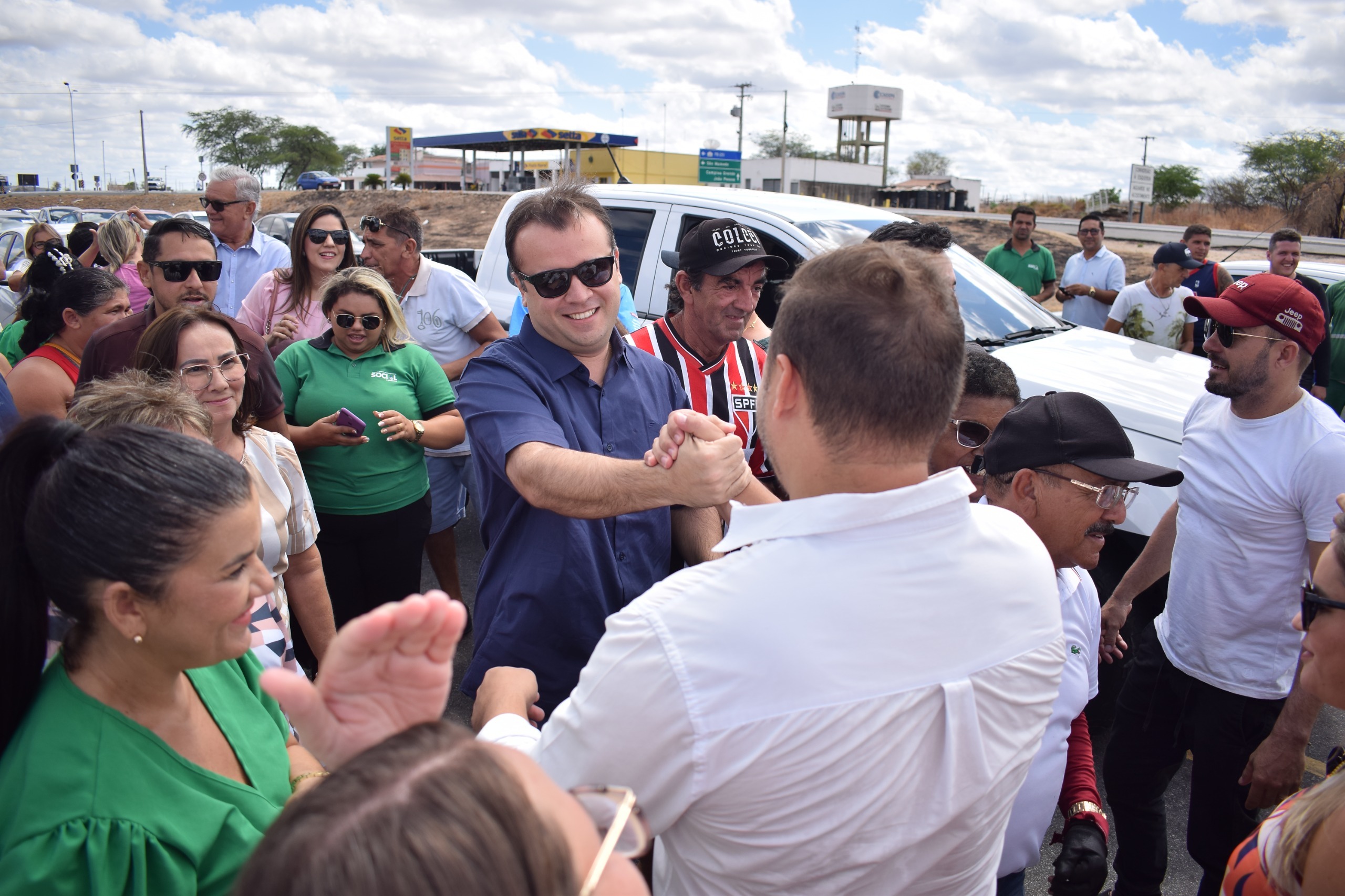 Recepção calorosa marca o retorno do prefeito Dr. Jefferson à São Mamede-PB