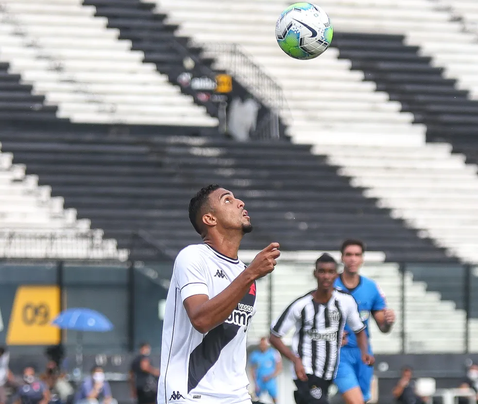 Botafogo-PB anuncia zagueiro que chega do Botafogo e volante ex-Auto Esporte