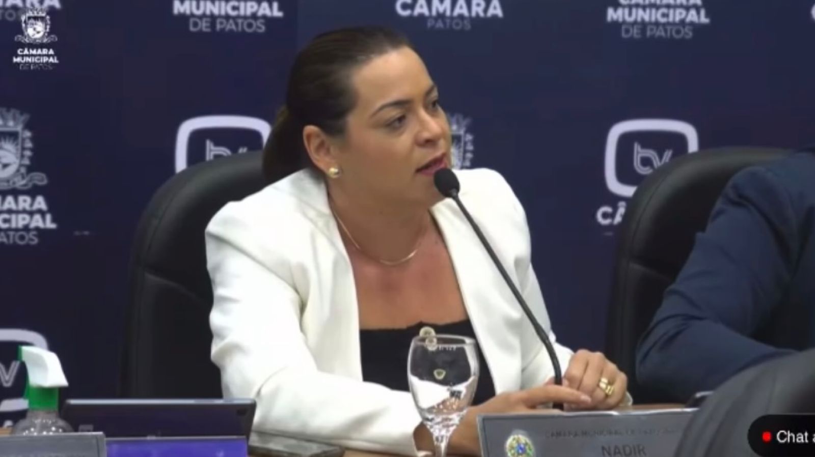 Vereadora Nadir Rodrigues cobra por implantação da Patrulha Maria da Penha em Patos durante Sessão Ordinária