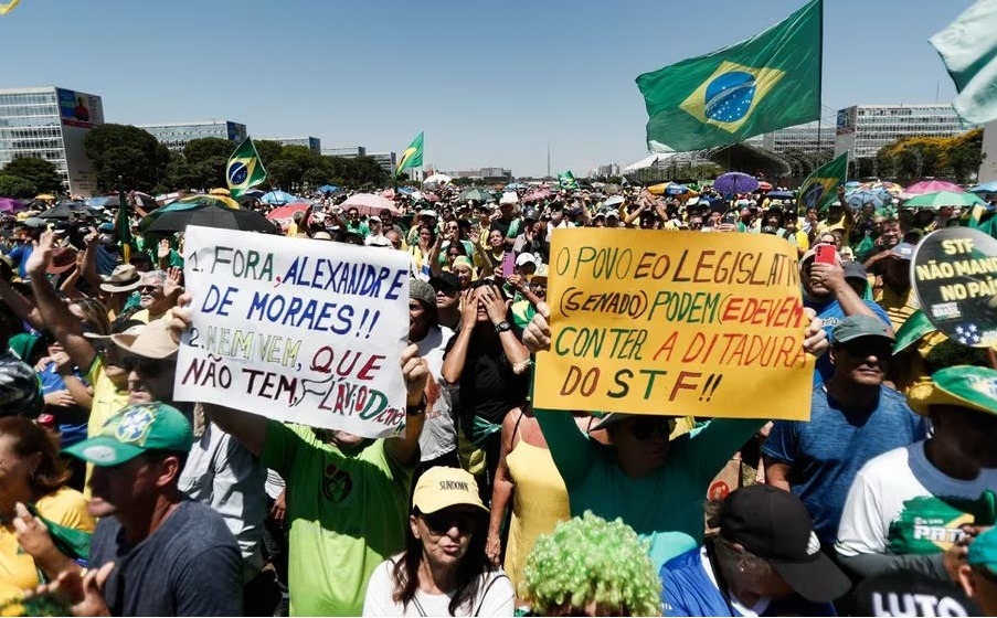 Bolsonaristas protestam neste domingo (10), em Brasília e SP contra indicação de Flávio Dino para o STF