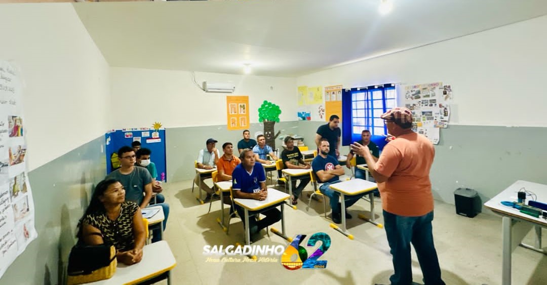 Profissionaliza Salgadinho: Prefeitura Municipal conclui cursos profissionalizantes com população do município