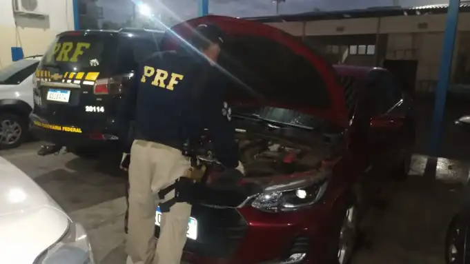 PRF recupera veículo clonado na BR-230, no município de Malta, e homem é preso por receptação