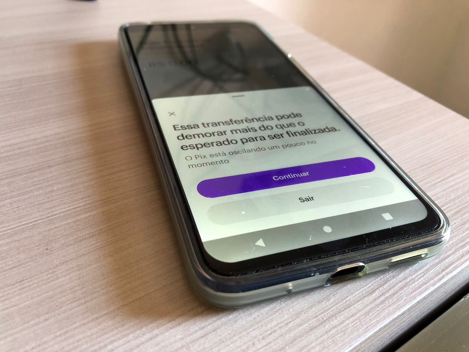 Pix do Nubank fora do ar? Usuários reclamam de instabilidade no pagamento