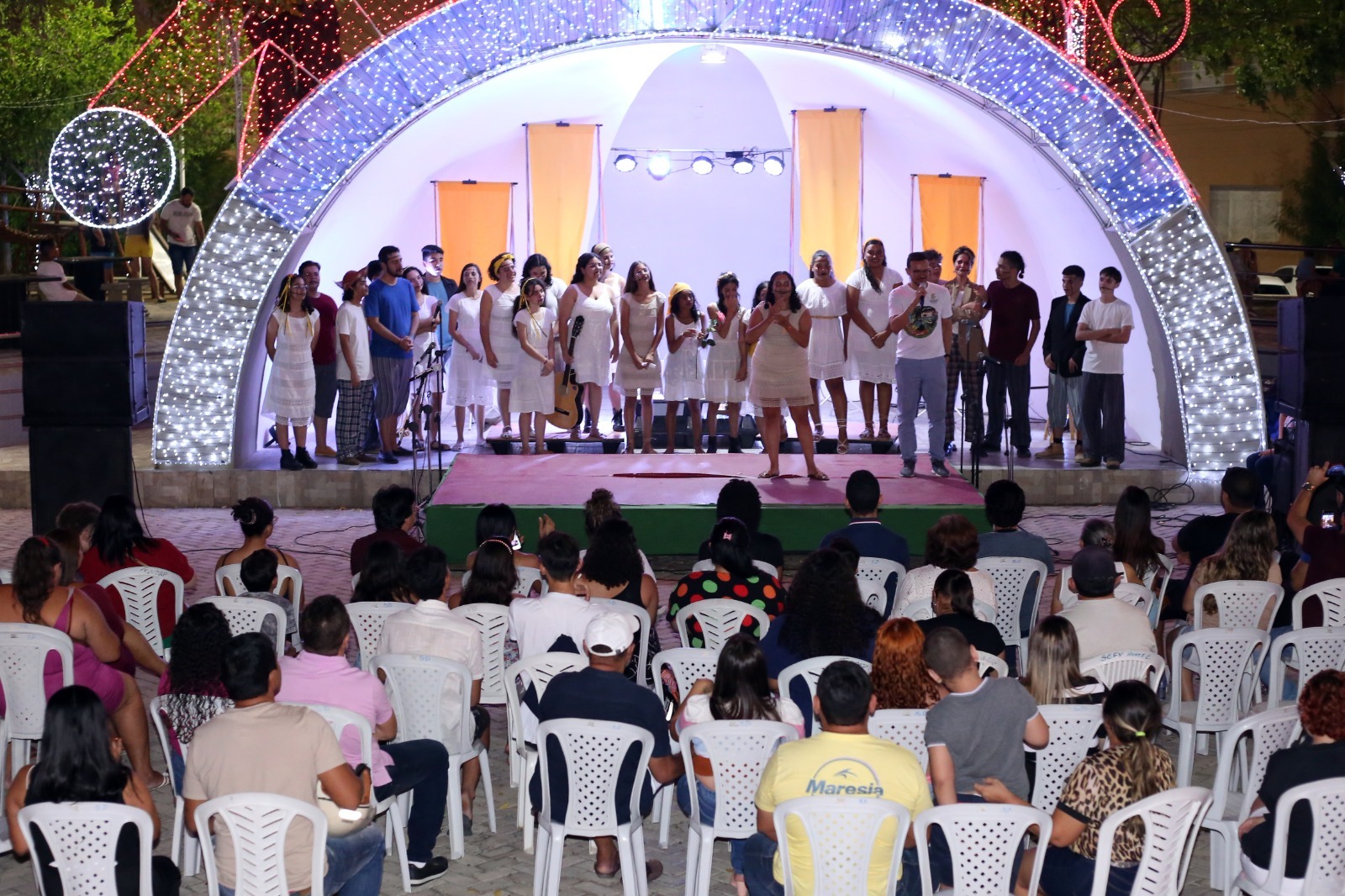 Natal da Gente: Peça teatral sobre a menina Francisca encanta o público presente na Concha Acústica