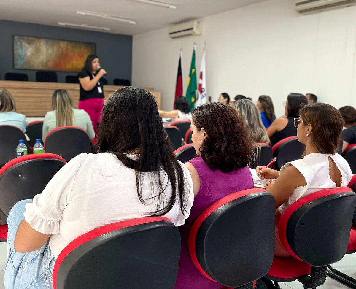 Encontro reforça proteção a Crianças e Adolescentes em Patos com a Rede Socioassistencial