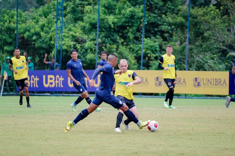 Retrô e Botafogo-PB empatam em jogo-treino visando 2024