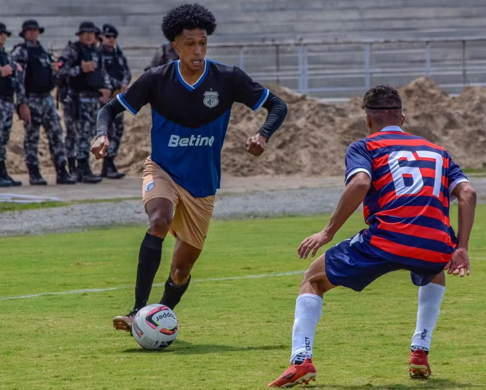Treze vence time amador em primeiro teste do Galo na pré-temporada