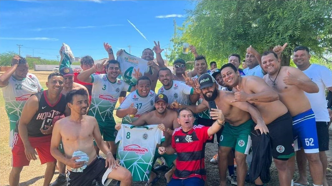 Empresário Brother Construtor participa de campeonato no Clube GRETEL e reafirma compromisso com o desporto patoense