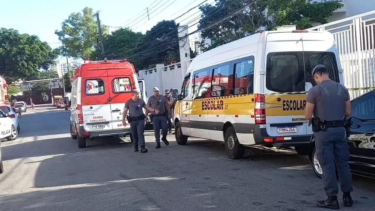 Criança de 4 anos é encontrada morta dentro de van escolar na Zona Leste de SP, diz PM