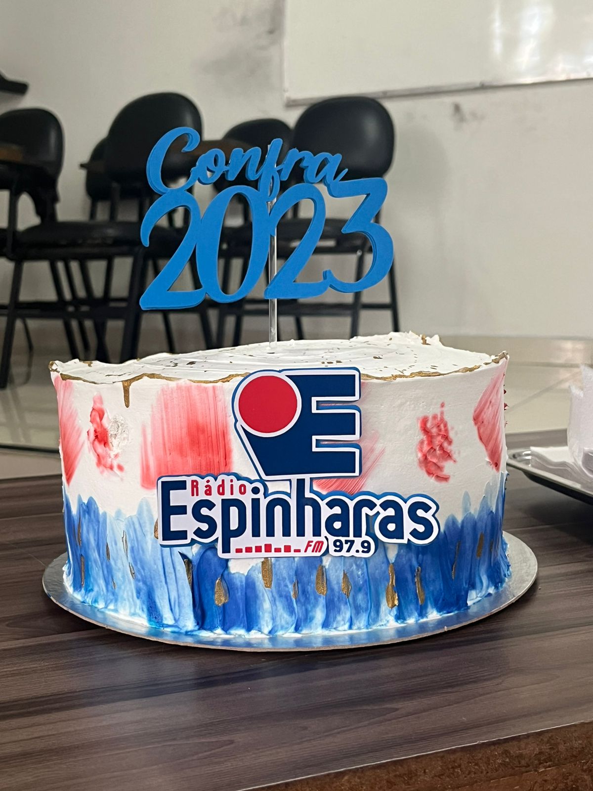 Rádio Espinharas realiza café da manhã de confraternização com funcionários e colaboradores na manhã desta quinta-feira (21)