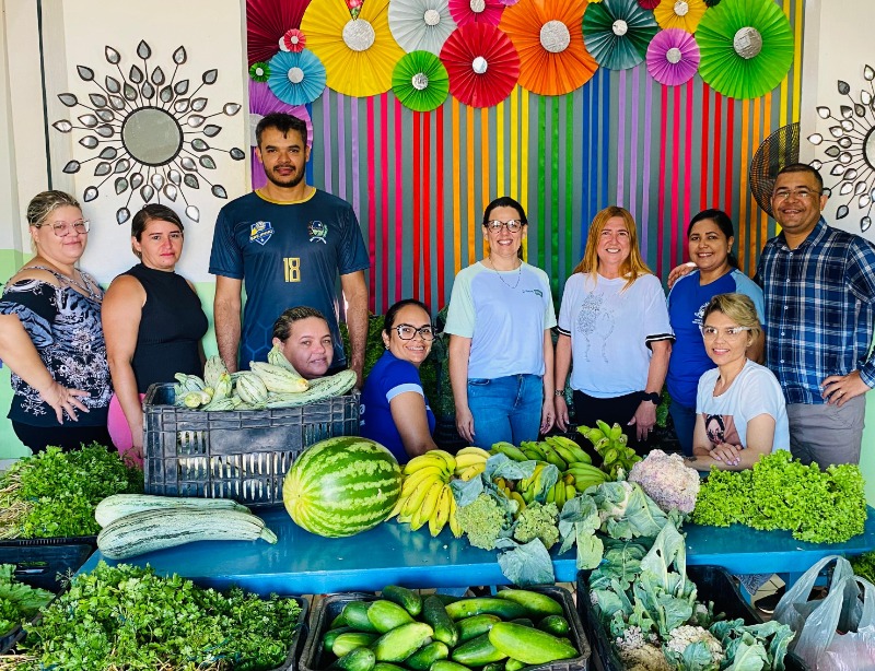 Em Matureia, famílias recebem cestas de alimentos do Programa de Aquisição de Alimentos (PAA)